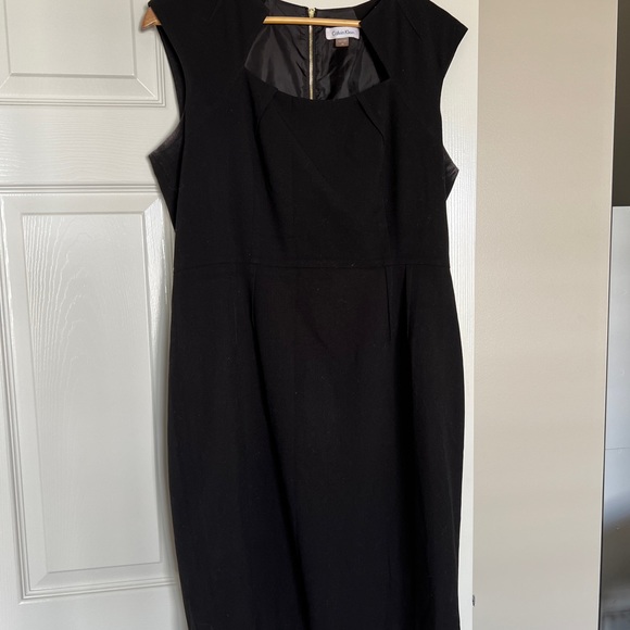 Calvin Klein mini dress with square neck and gold tone hardware - Picture 4 of 5